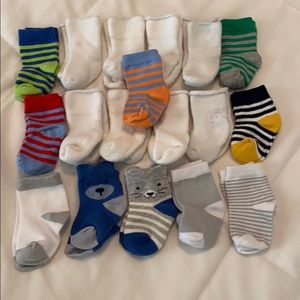 Various Brands 0-12 Month Socks - 18 Pair